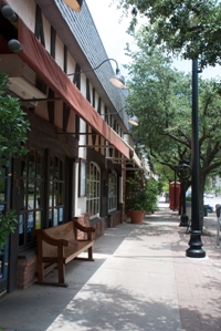 Why Norman Homeowners & Businesses Are Installing Window Film